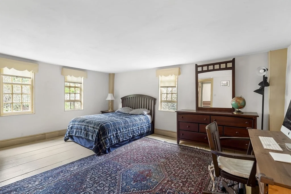 Photo of 50 Kendall Rd