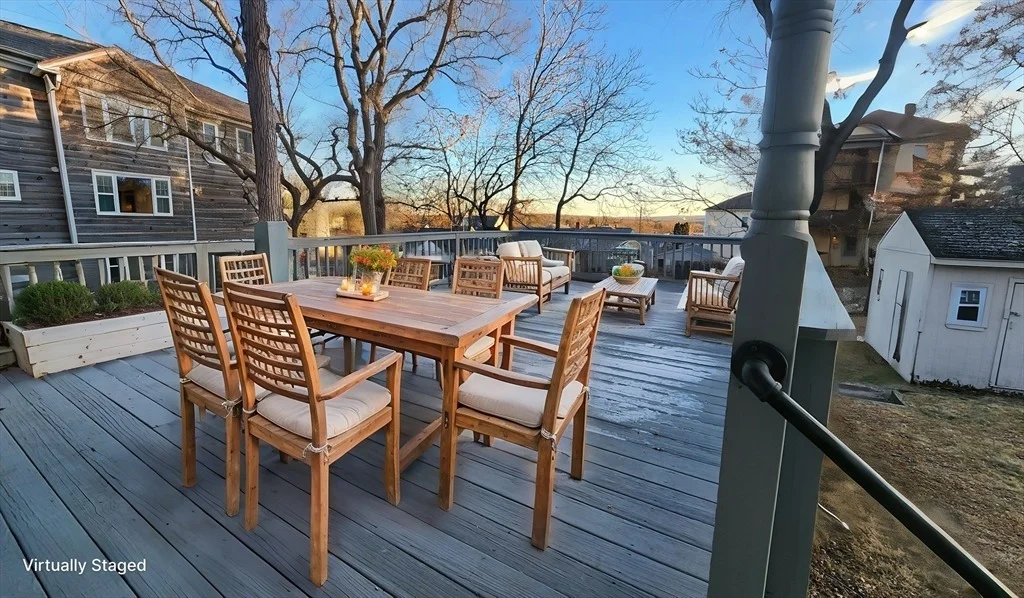 Photo of 27 Ingleside Ave