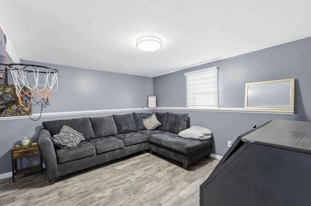 Photo of 28 Drumlin Rd