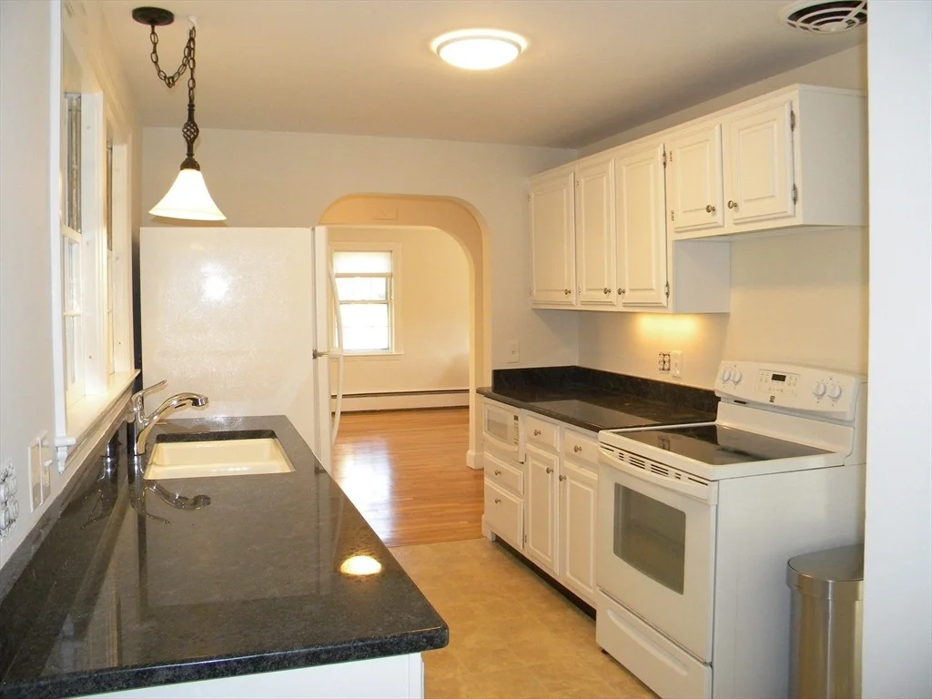Photo of 21 Lovers Ln