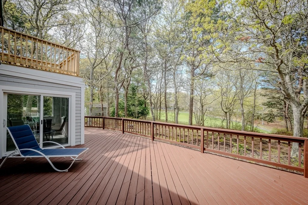 Photo of 41 Greensward Cir