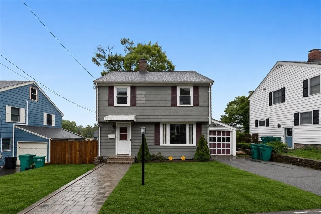 Photo of 78 Range Ave