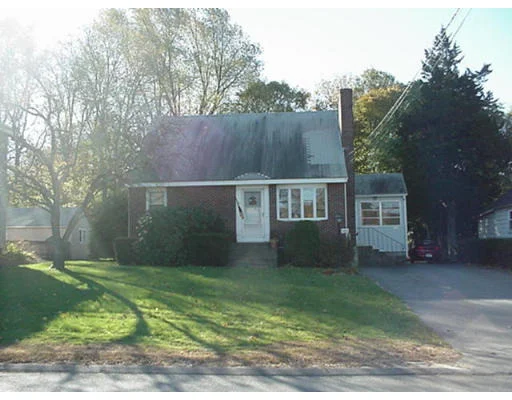 Photo of 105 Hildreth St