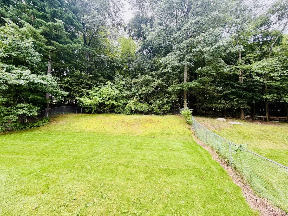 Photo of 433 Gifford Street
