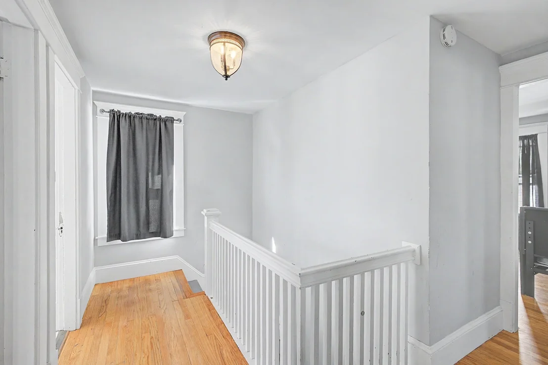 Photo of 419 Hillside Ave