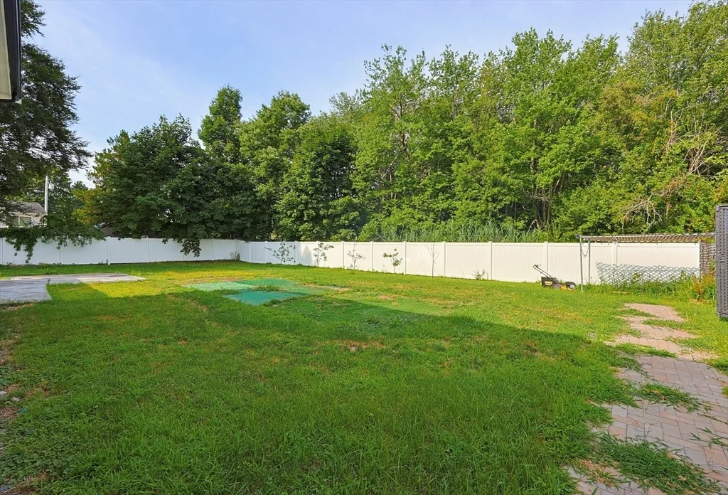 Photo of 14 Lewis Rd