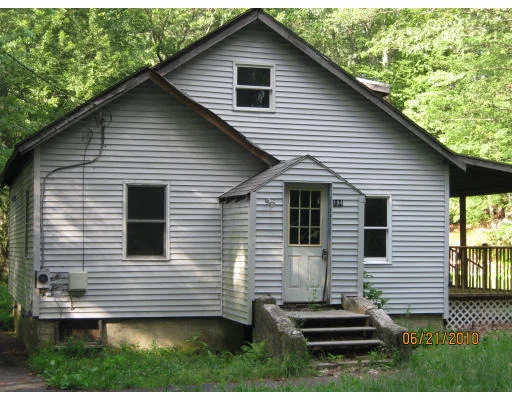 Photo of 194 Leslie Road