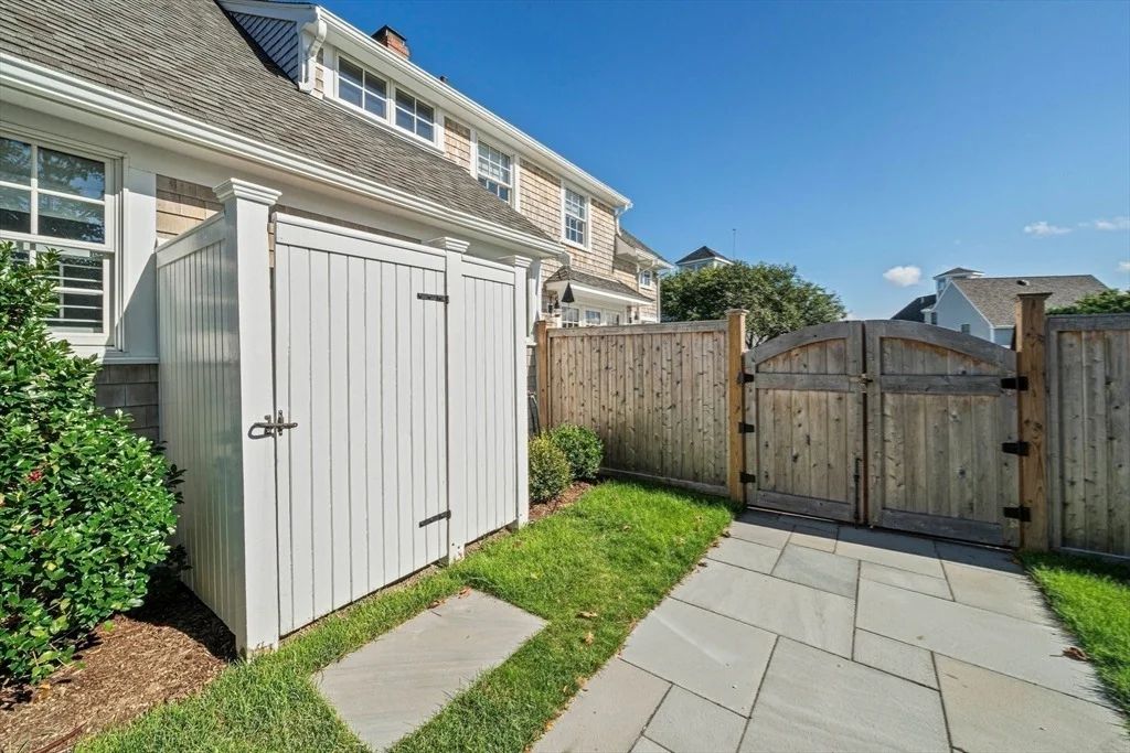 Photo of 55 Crescent Ave
