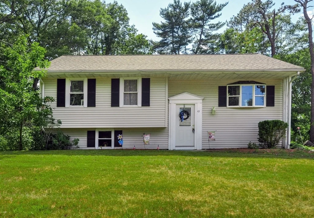 Photo of 43 Chandler Dr