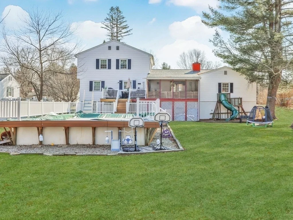 Photo of 6 Old Carriage Dr