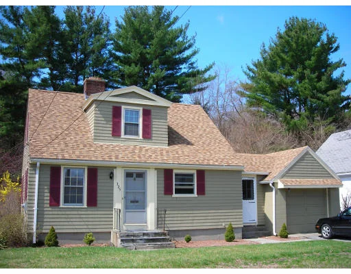 Photo of 325 Mill St