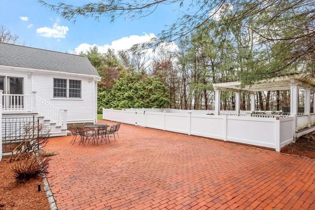 Photo of 10 Peartree Drive