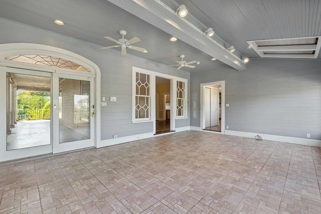 Photo of 372 Ocean Avenue