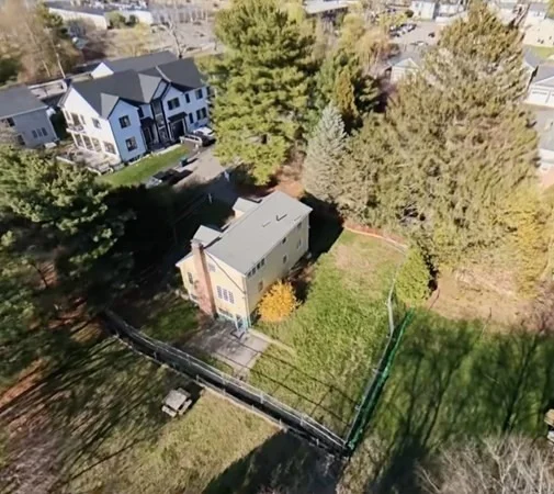 Photo of 48 River Ave