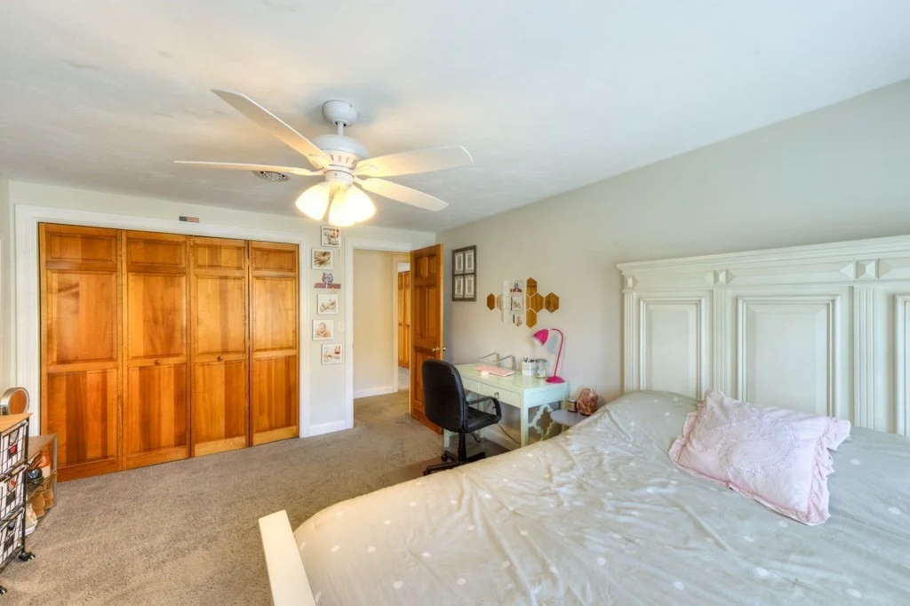 Photo of 6 Bailin Dr