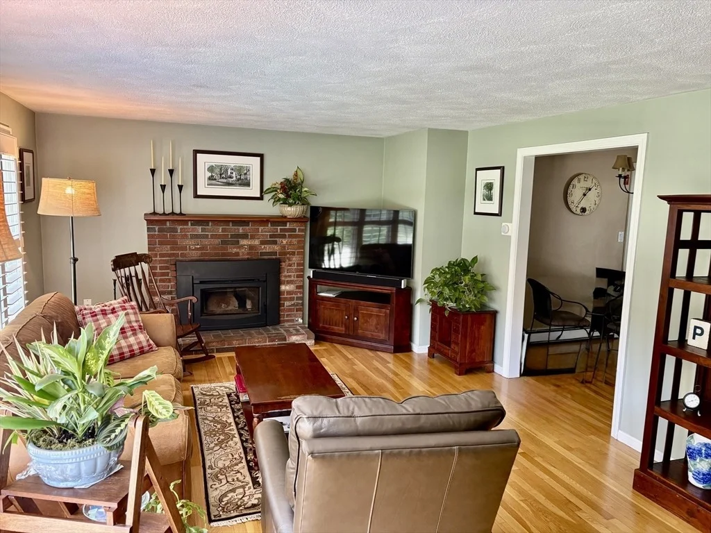 Photo of 95 Peterson Path