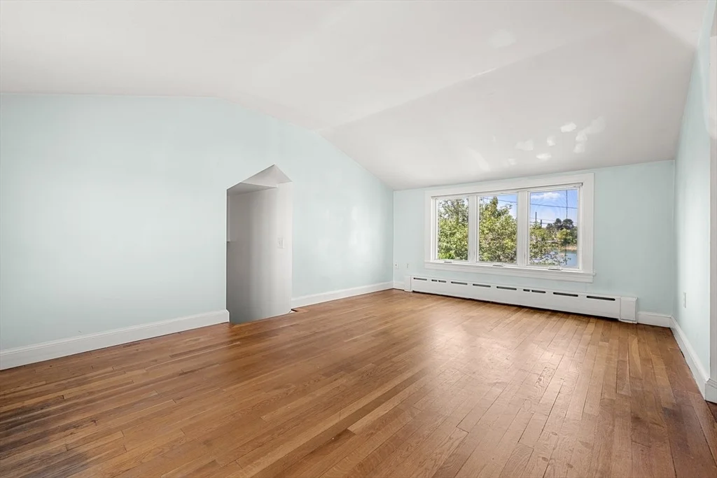 Photo of 5 Winter Island Rd