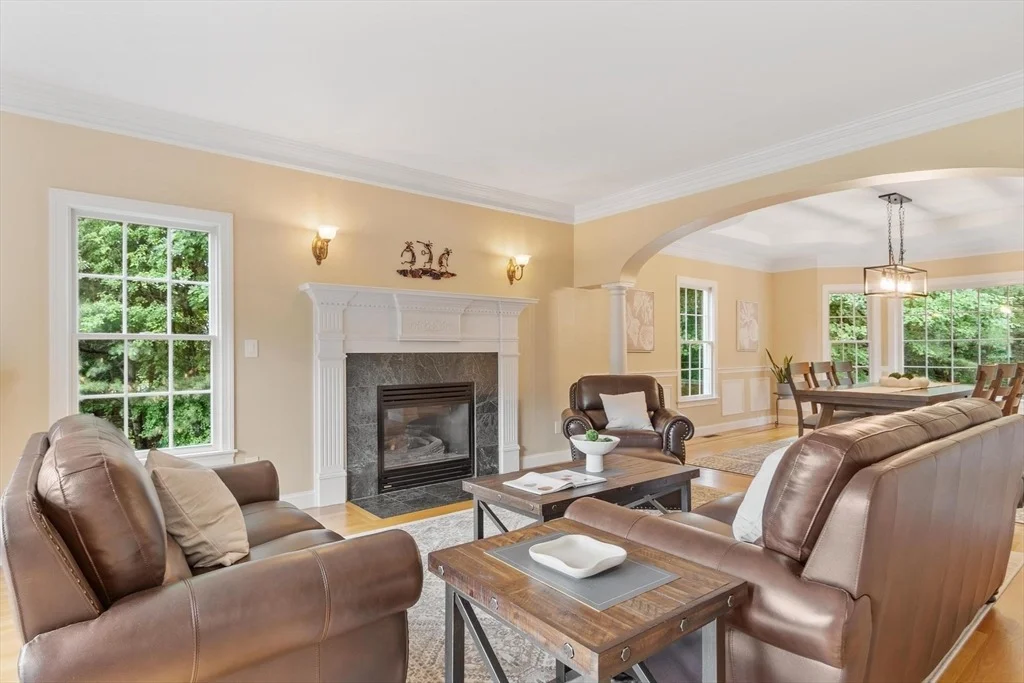 Photo of 33 Nutmeg Ln