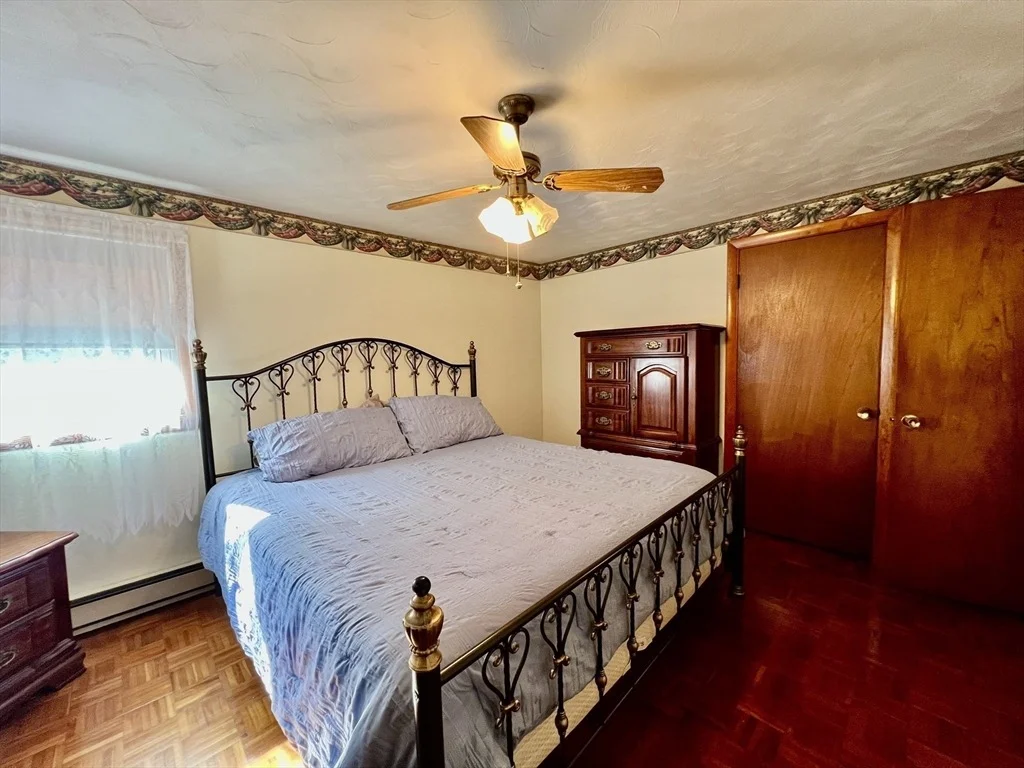 Photo of 60 Carousel Dr.