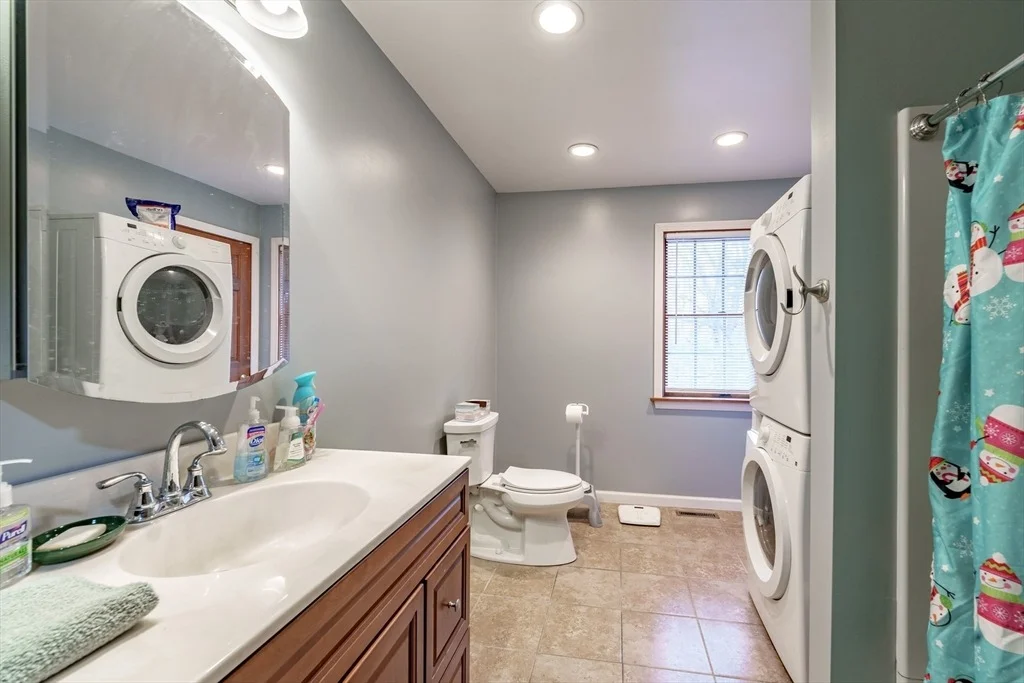 Photo of 76 Coffey Hill Rd