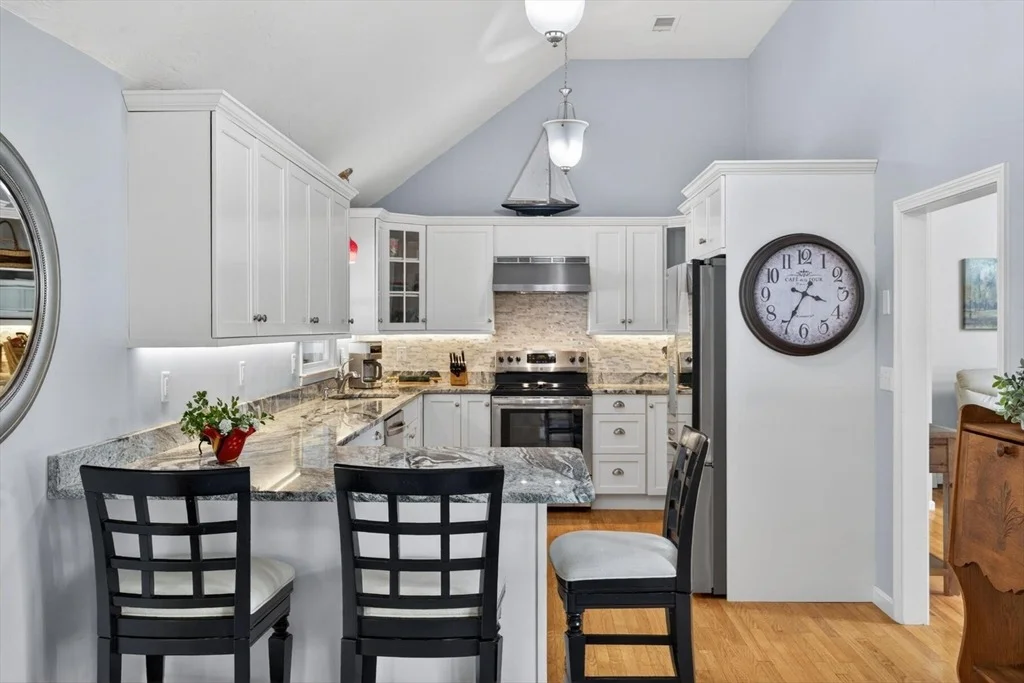 Photo of 3 Crestview Dr