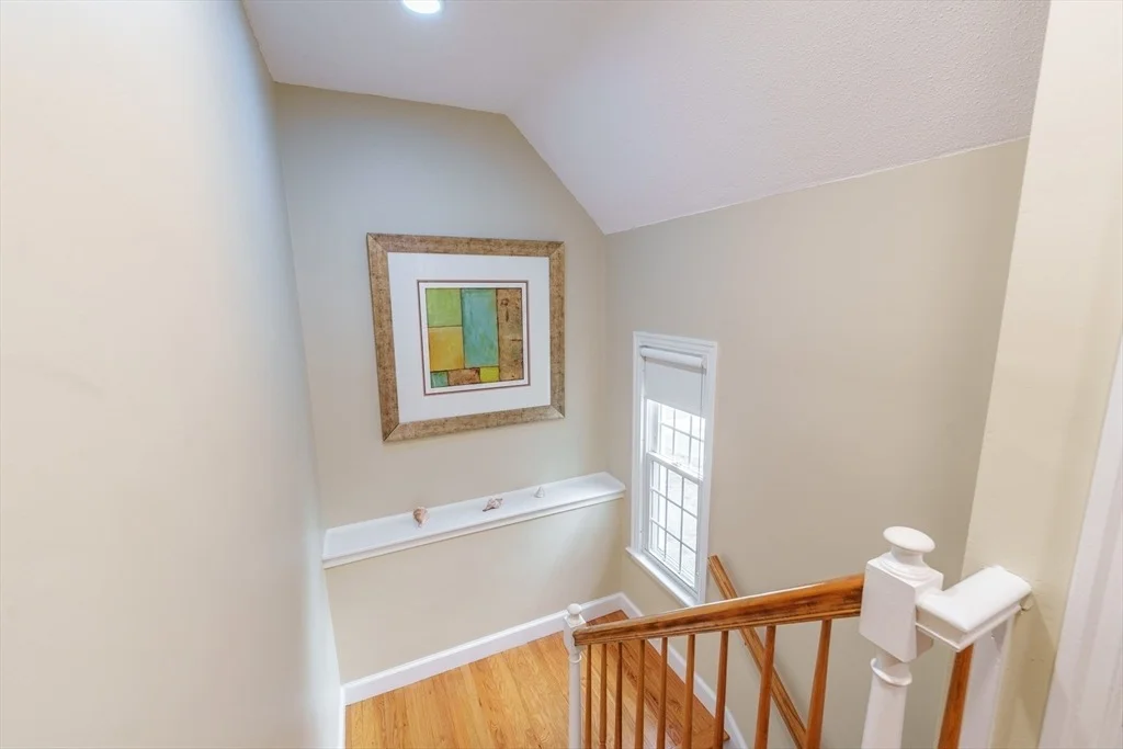Photo of 236 Burbank Rd