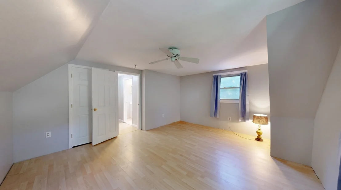 Photo of 19 Fieldcrest Ter