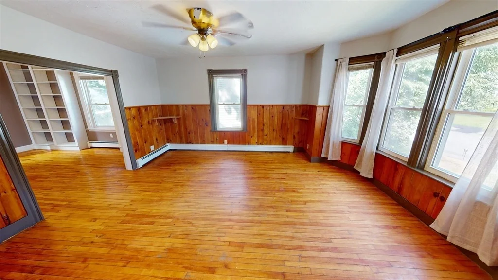 Photo of 10 Jackson Ave.