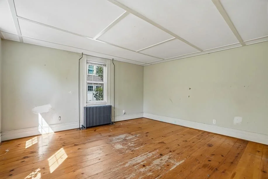 Photo of 5 Pleasant St