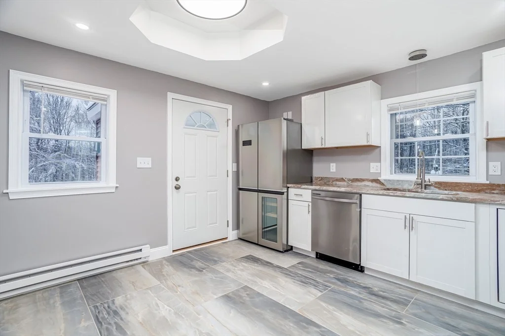 Photo of 1020 Richardson Road