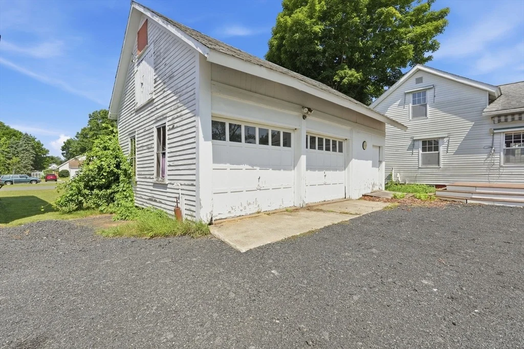 Photo of 71 Chestnut St