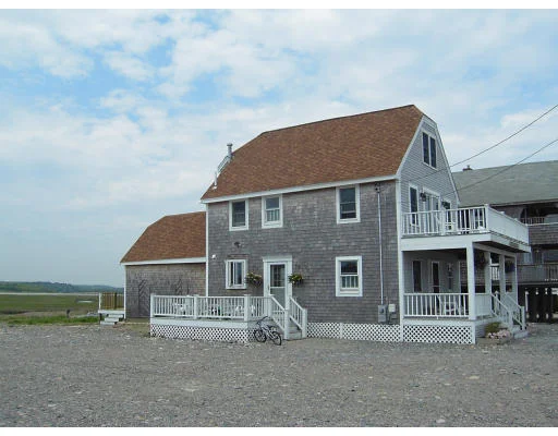 Photo of 121 Glades Road
