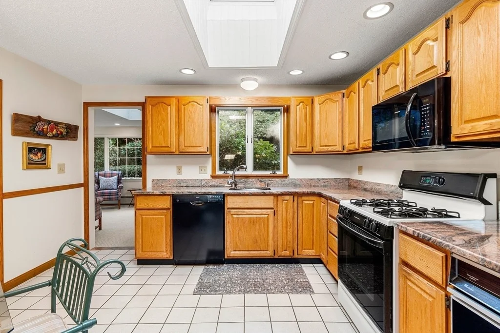 Photo of 5 Elmwood Rd