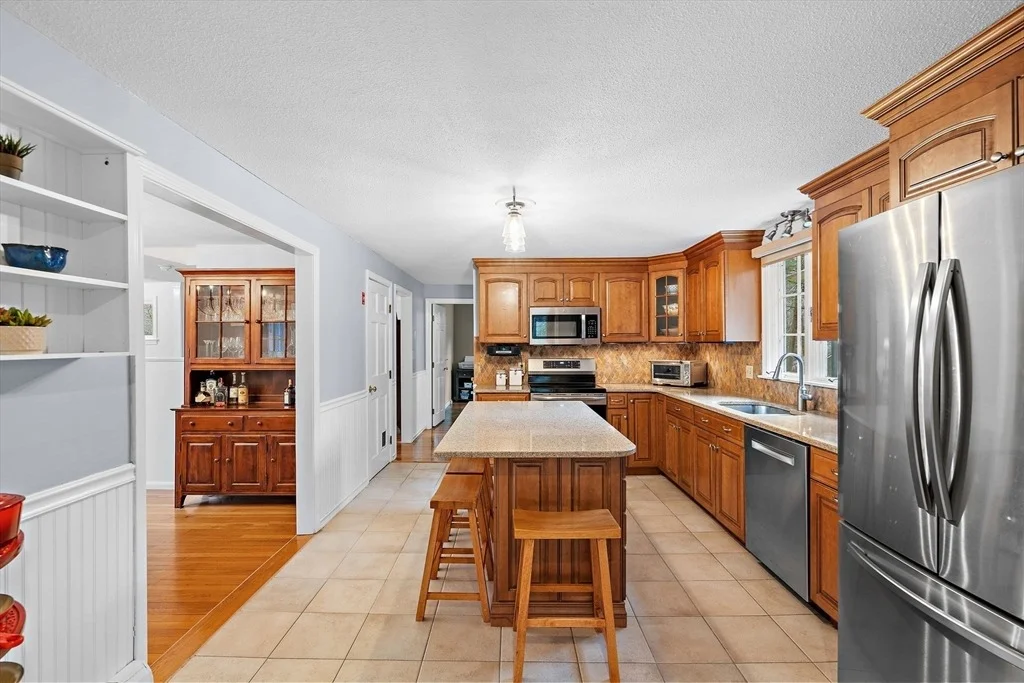 Photo of 108 Harvard Rd