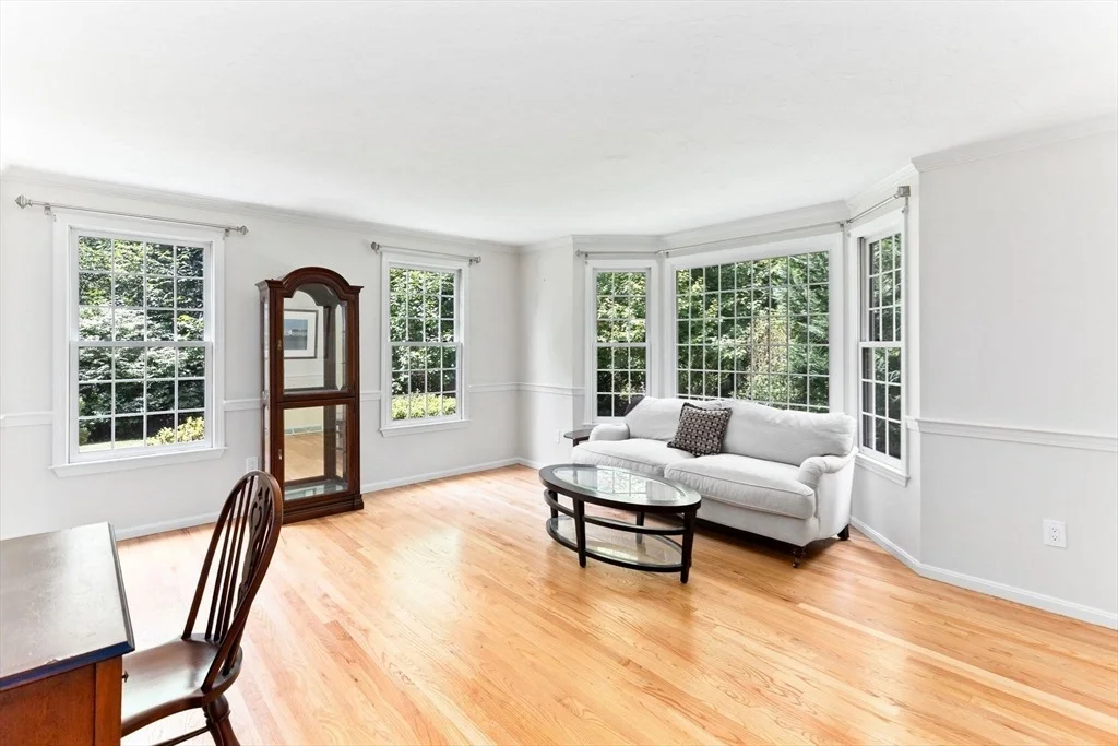 Photo of 15 Deerfield Dr