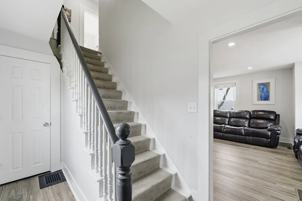 Photo of 7 Cherry St