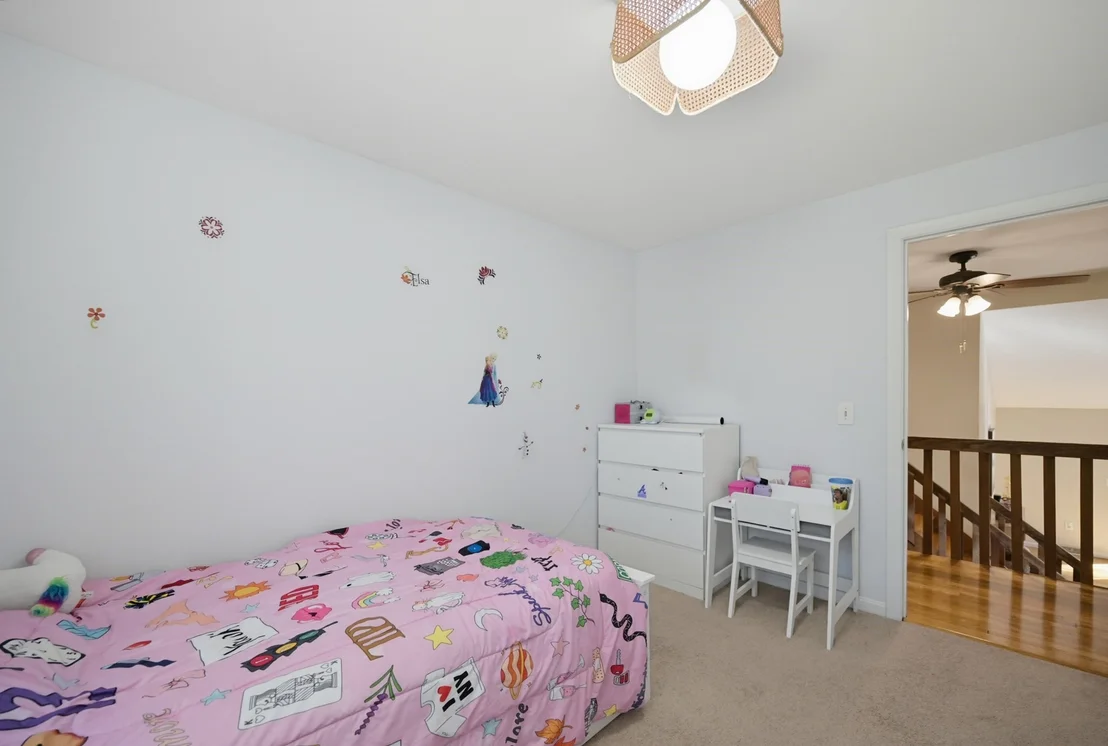 Photo of 21 Stagecoach Dr