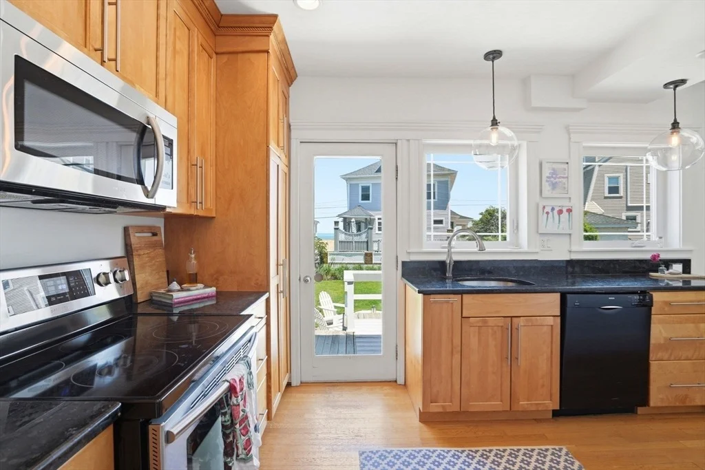 Photo of 26 Manomet Ave