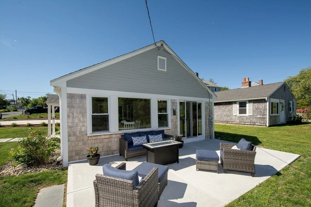 Photo of 2-A Bodfish Ave