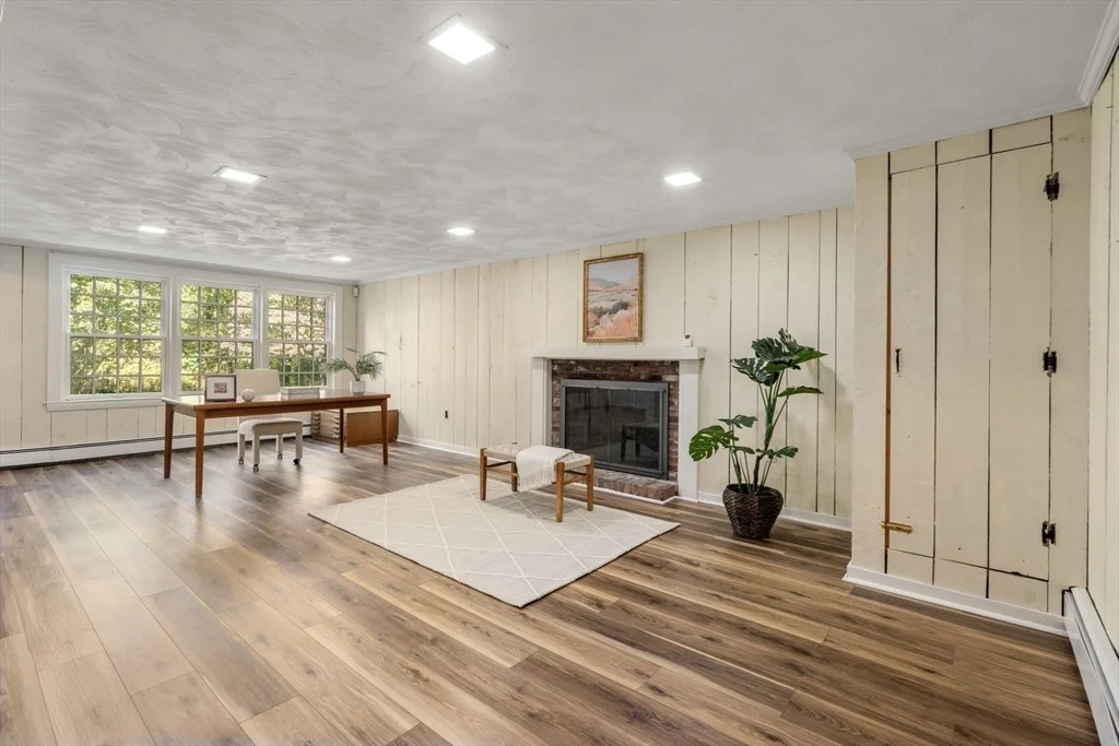Photo of 371 Willis Road