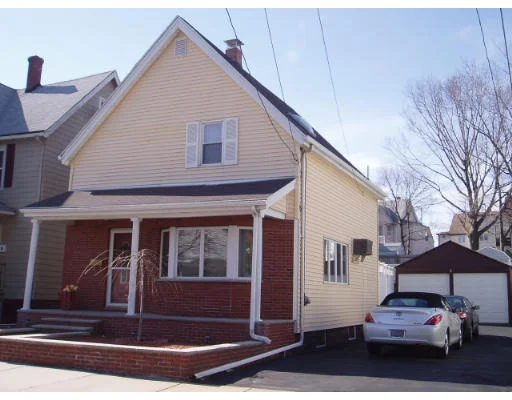Photo of 15 Estes Street