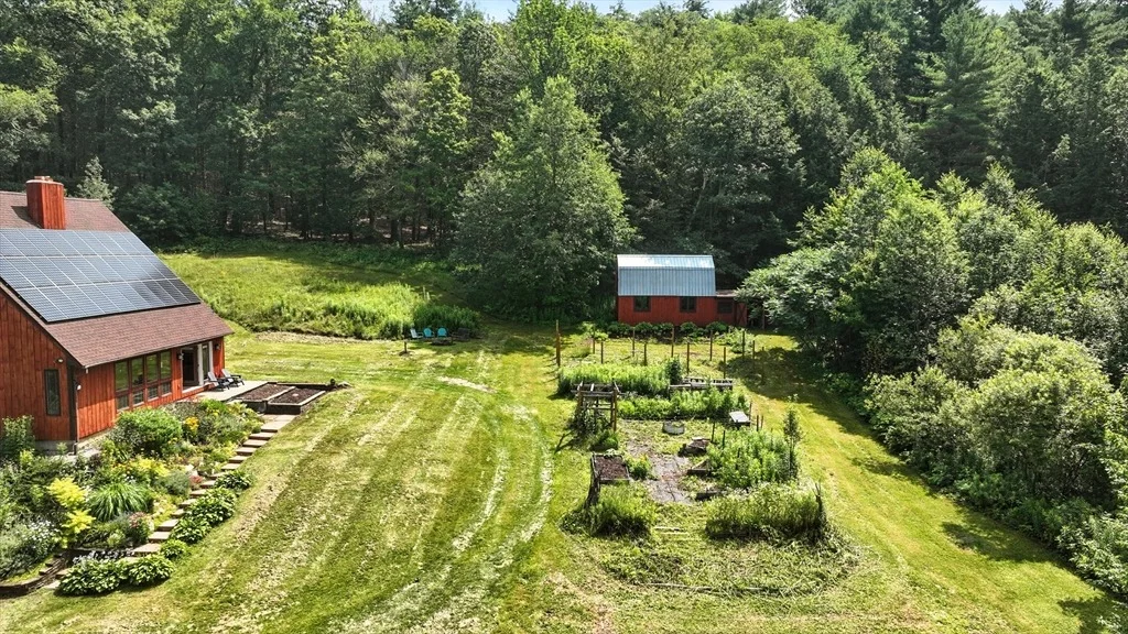 Photo of 1327 Williamsburg Road