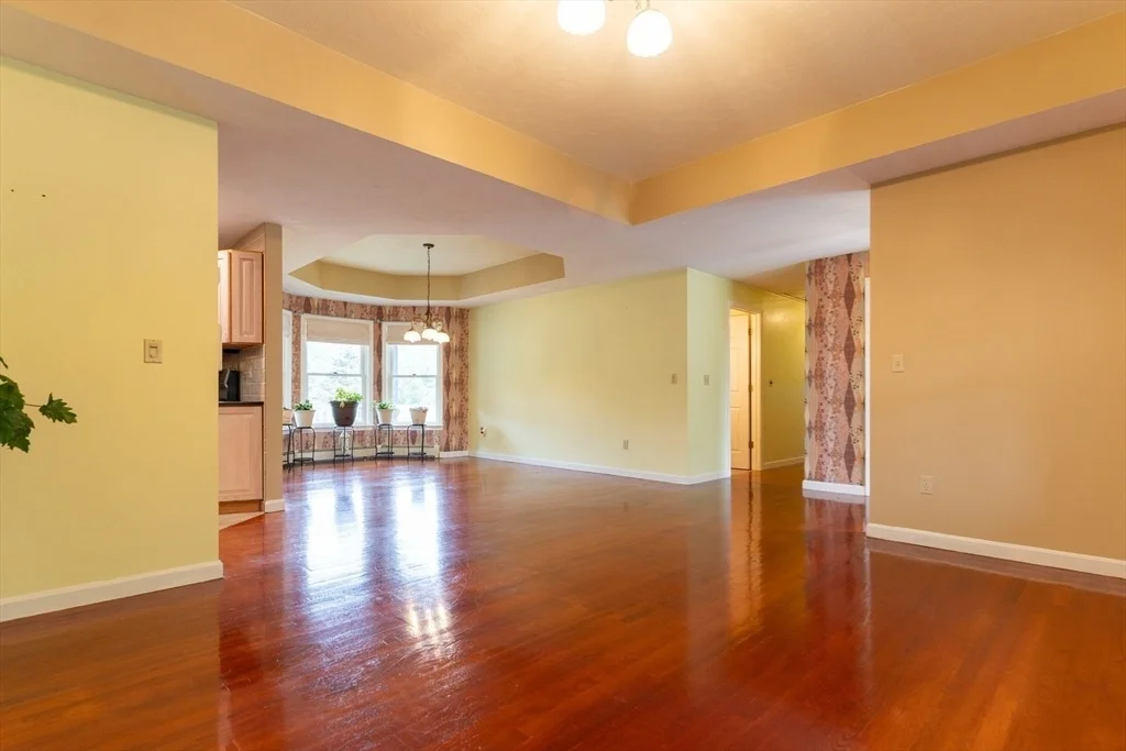 Photo of 110 Hosley Rd