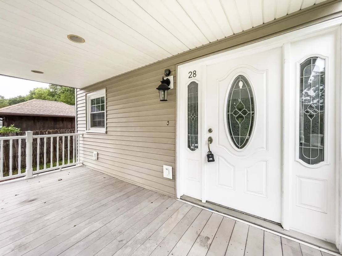 Photo of 28 Wells Ave