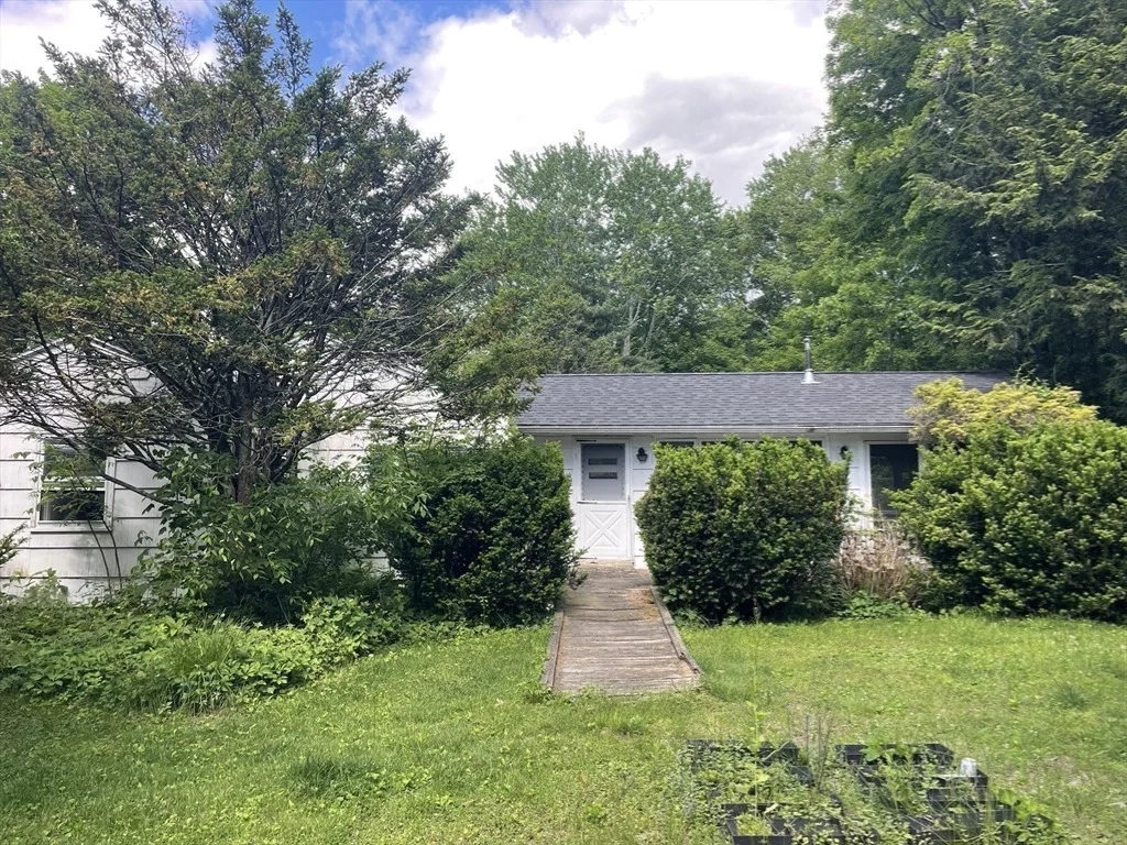Photo of 51 Jeffrey Ln