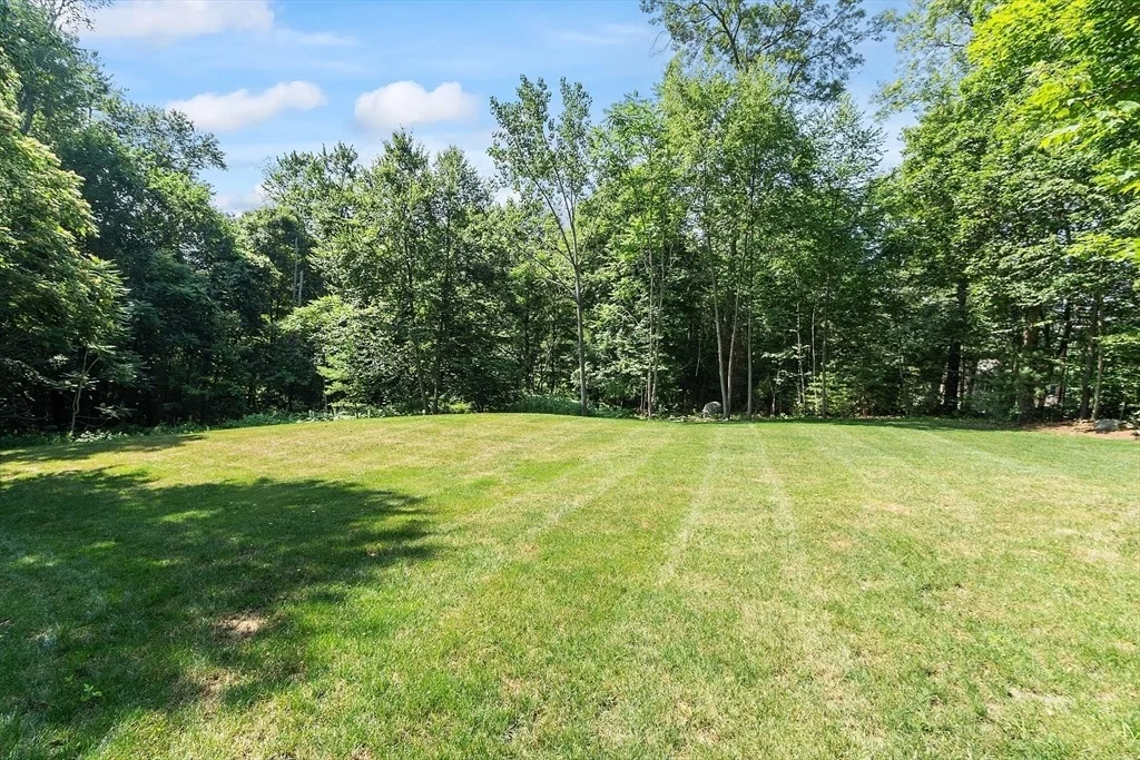 Photo of 159 West Bare Hill Rd