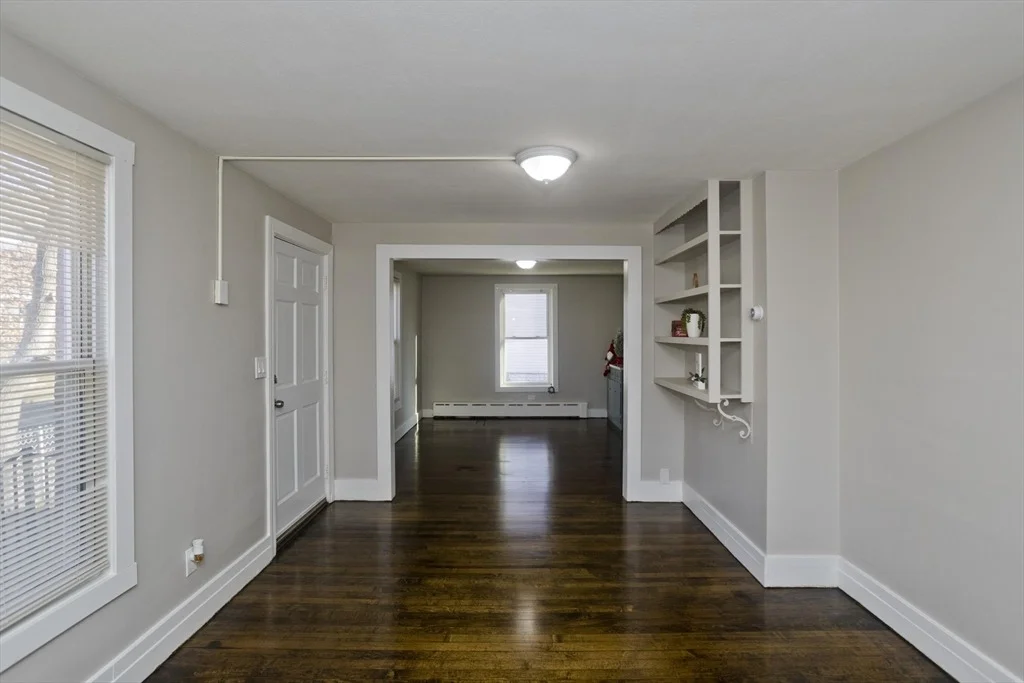 Photo of 182 Massasoit Street