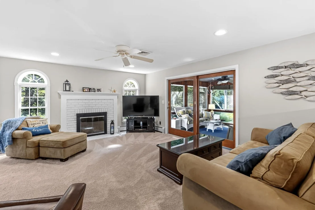 Photo of 28 Ashley Cir