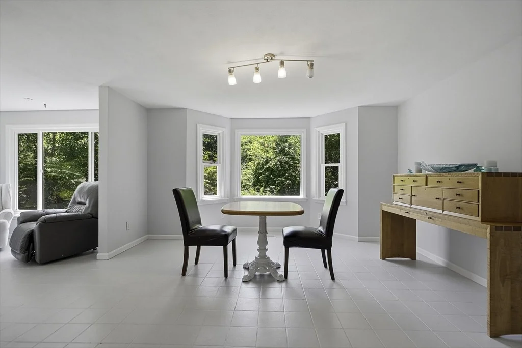 Photo of 17 Eric Ln