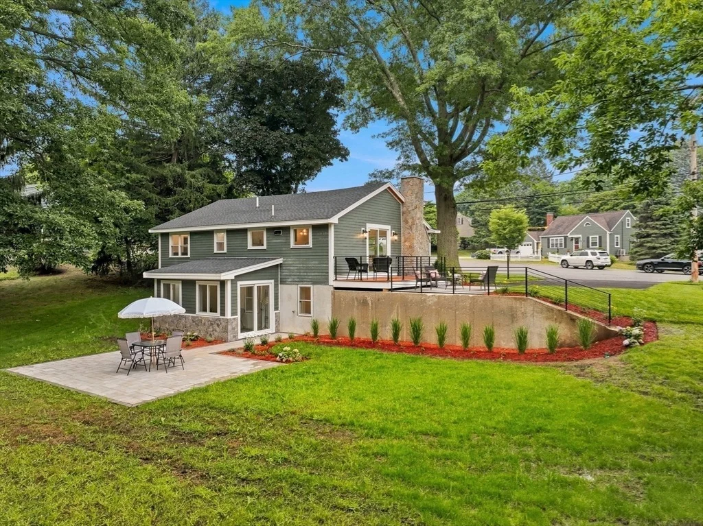 Photo of 12 Burley Farm Rd